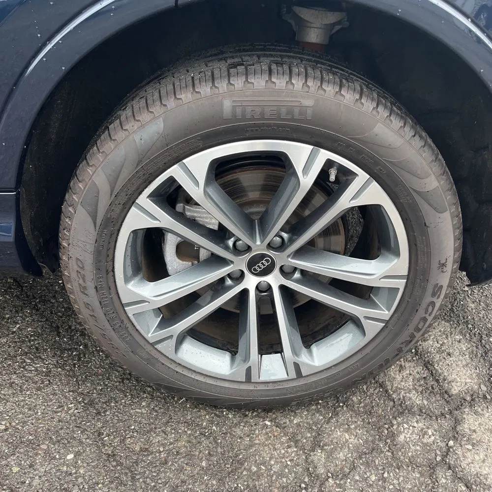 2025 Audi Q7 Premium Plus 45