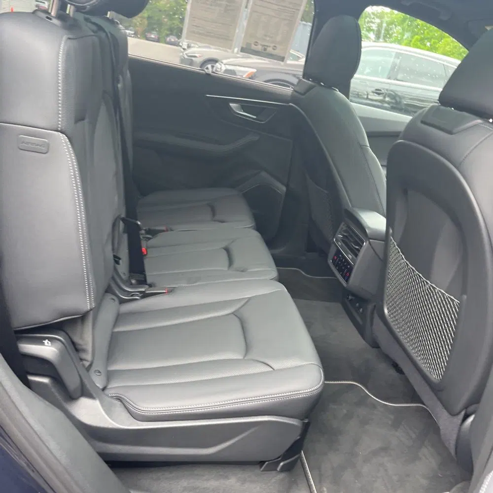 2025 Audi Q7 Premium Plus 45