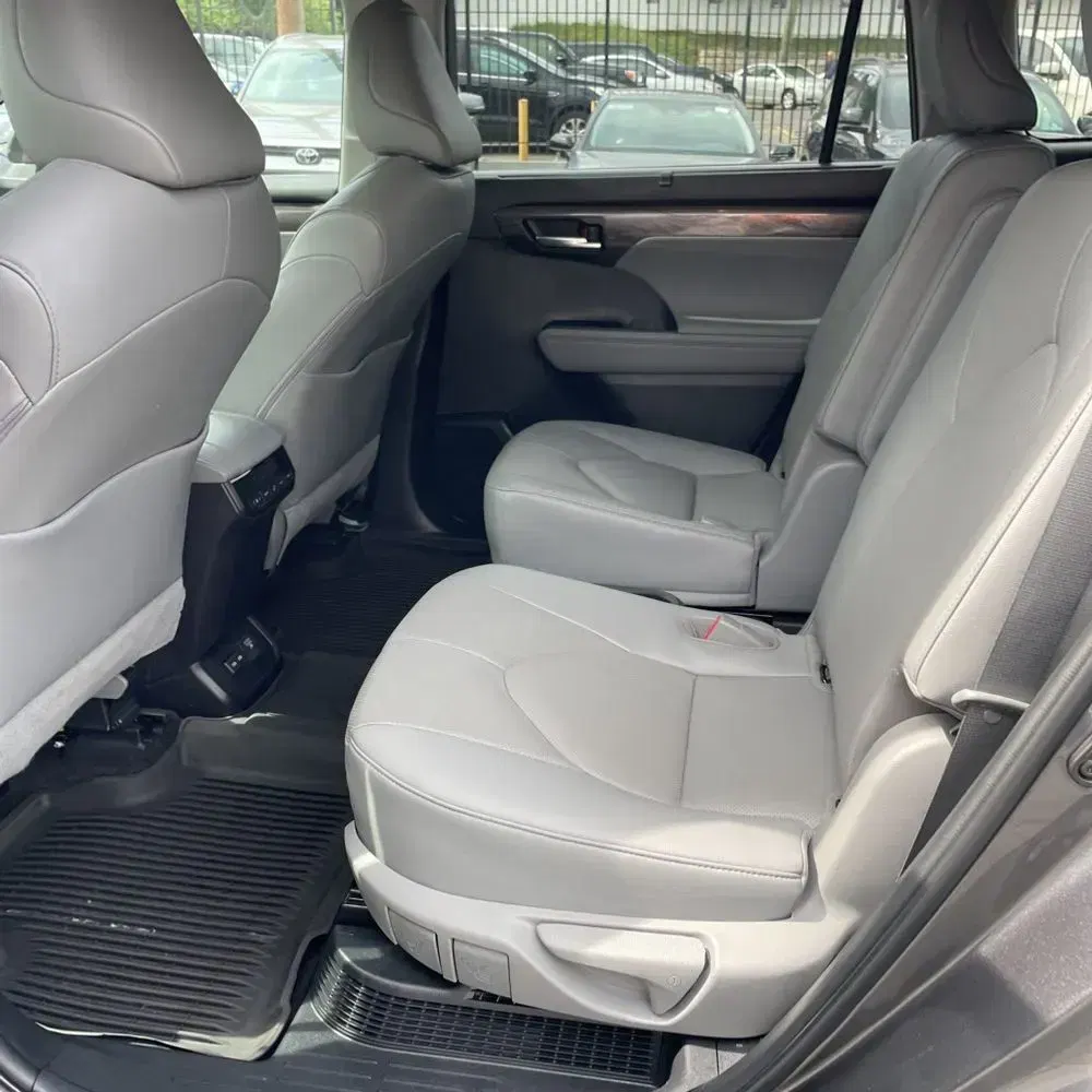 2023 Toyota Highlander Hybrid Limited