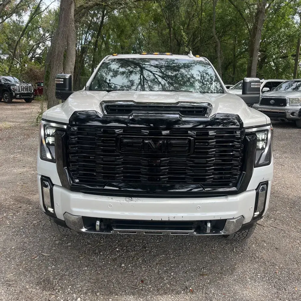 2025 GMC Sierra 2500HD Denali