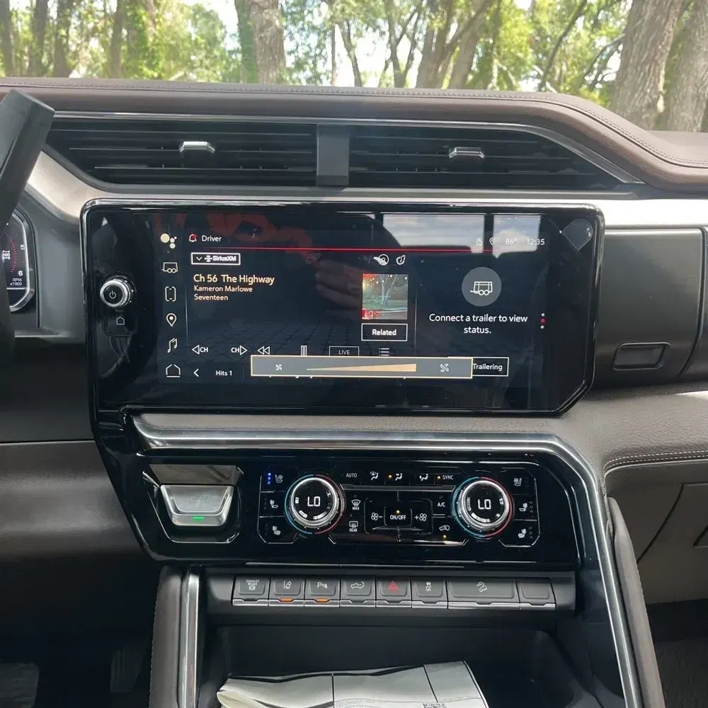 2025 GMC Sierra 2500HD Denali
