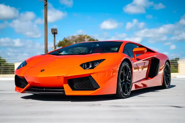 6k-Mile 2012 Lamborghini Aventador LP700-4 Coupe