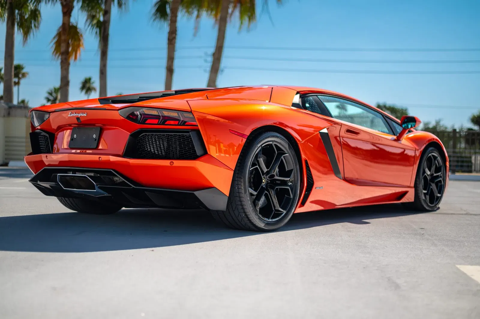 6k-Mile 2012 Lamborghini Aventador LP700-4 Coupe