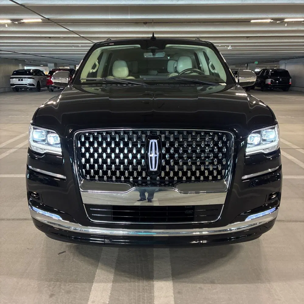 2023 Lincoln Navigator L Black Label