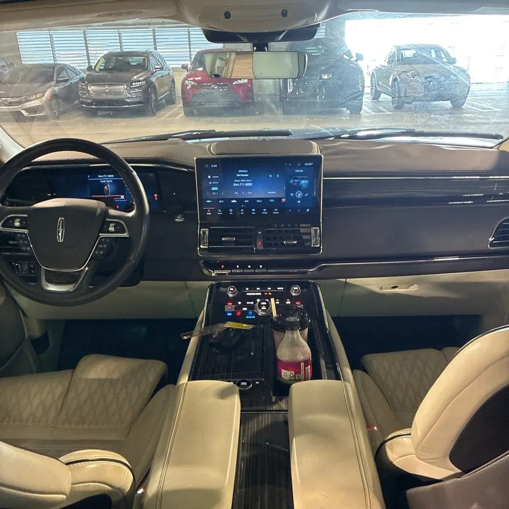 2023 Lincoln Navigator L Black Label