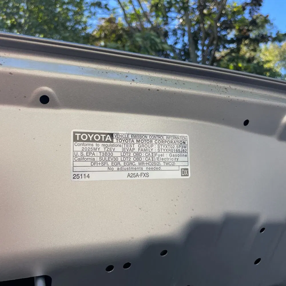 2025 Toyota RAV4 Plug-in Hybrid XSE