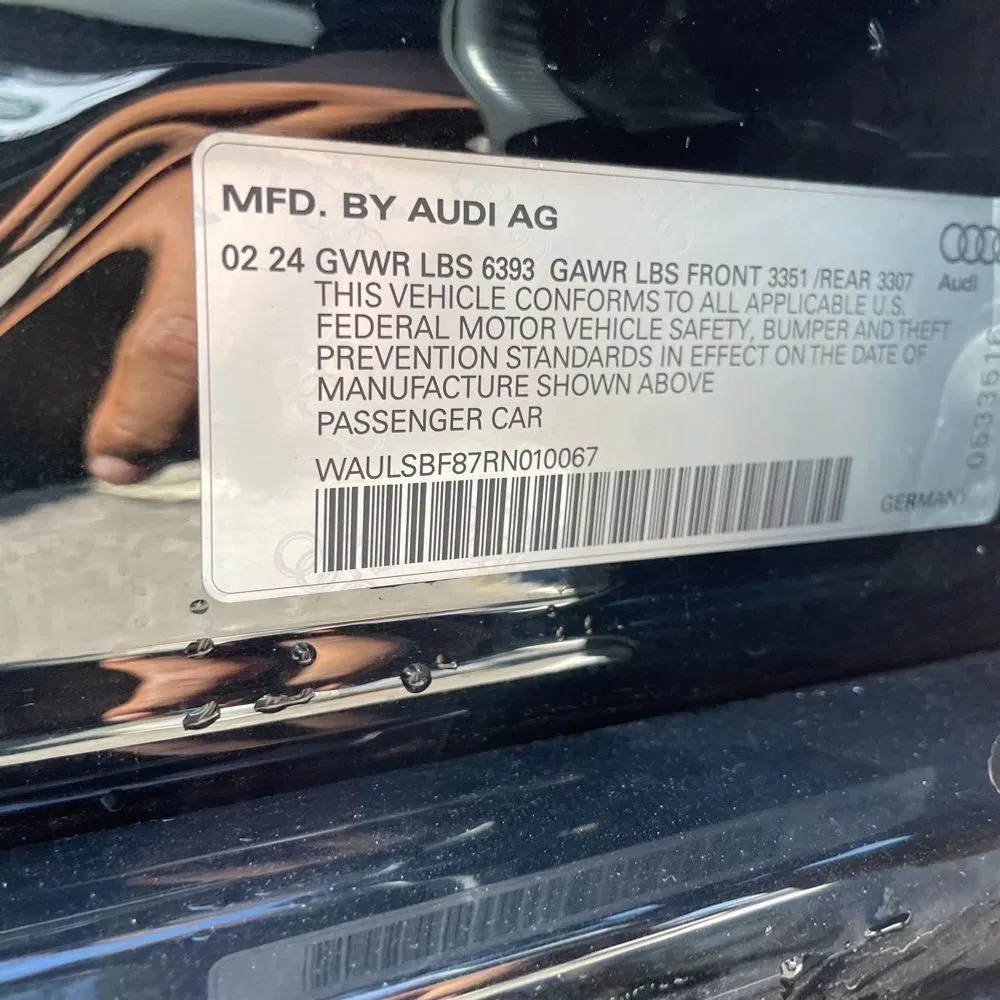 2024 Audi S8 Base