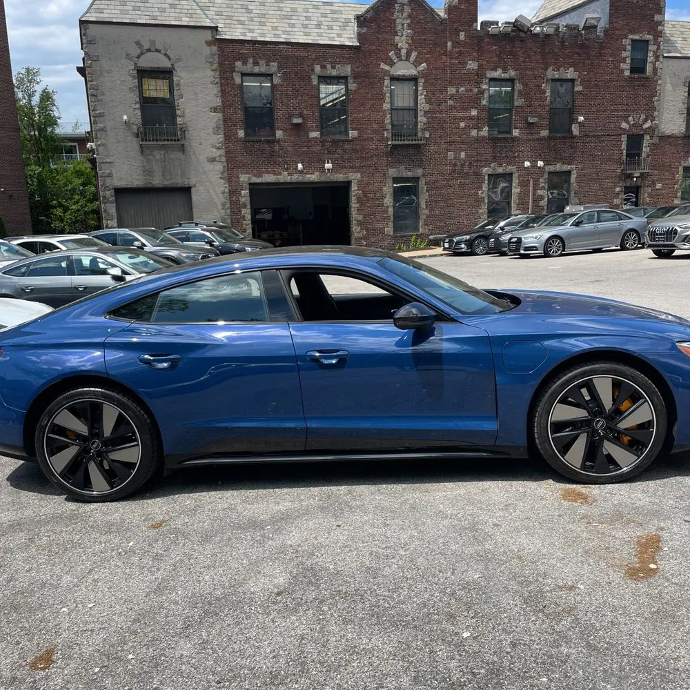 2022 Audi e-tron GT RS