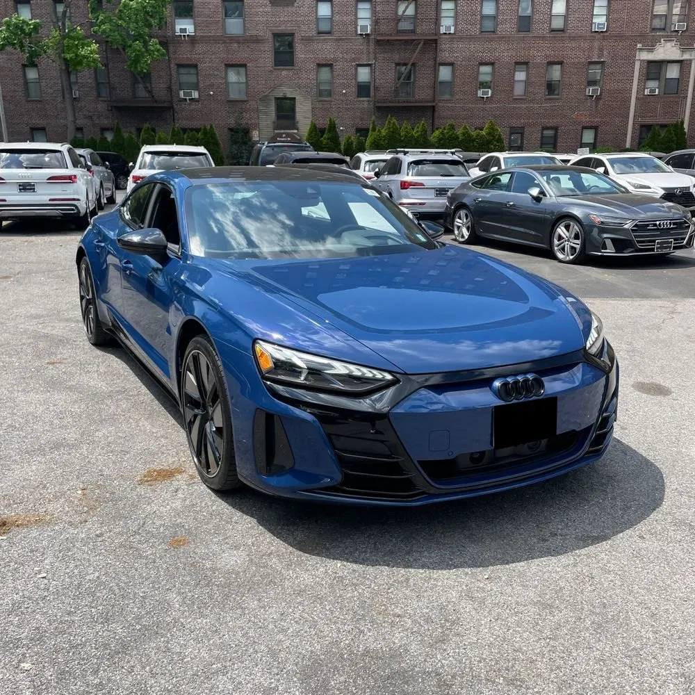 2022 Audi e-tron GT RS