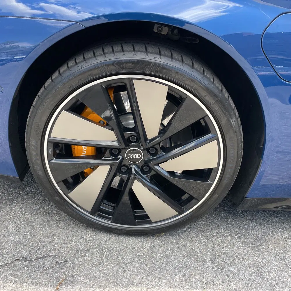 2022 Audi e-tron GT RS