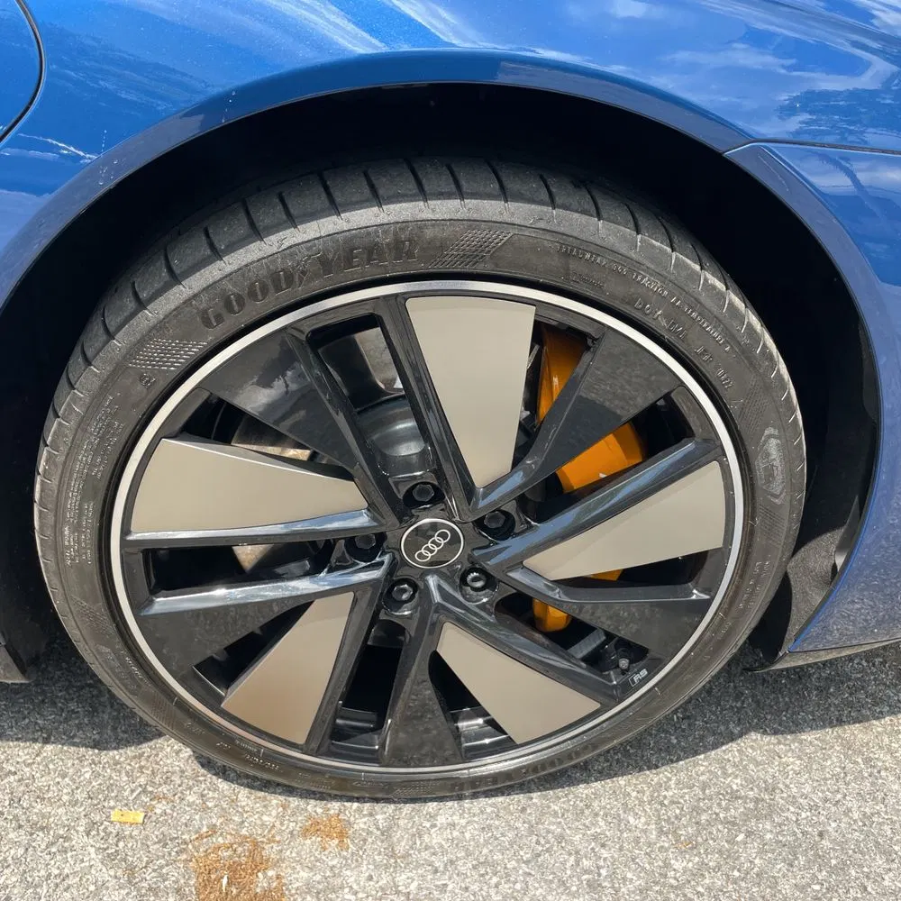 2022 Audi e-tron GT RS