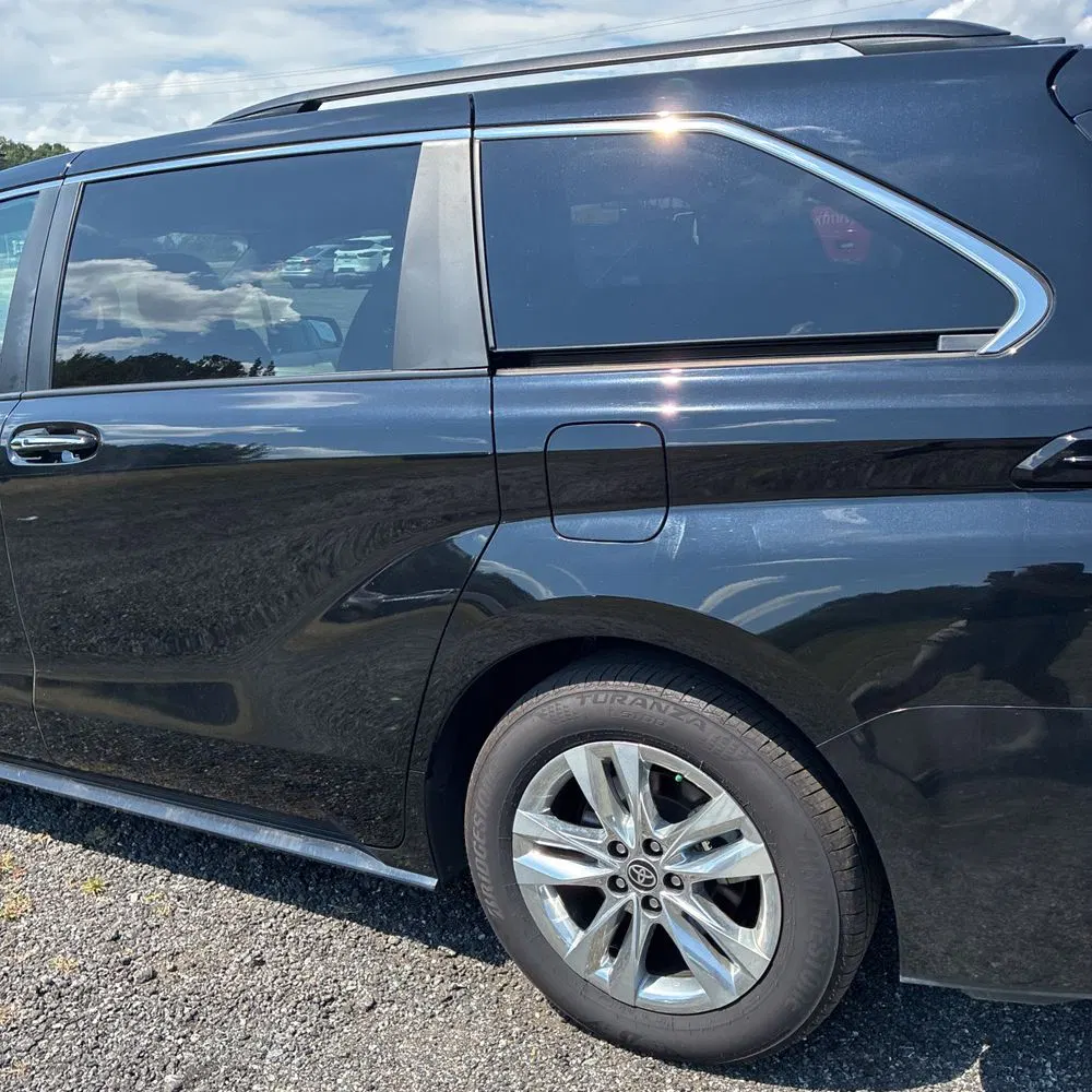 2024 Toyota Sienna XLE 7-Passenger