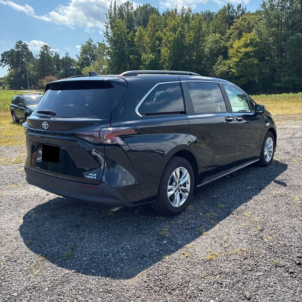 2024 Toyota Sienna XLE 7-Passenger