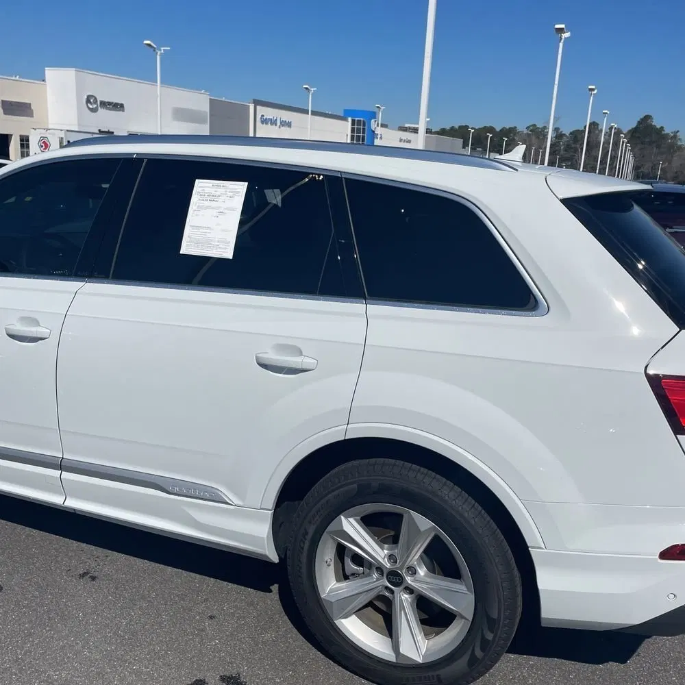 2025 Audi Q7 Premium 45