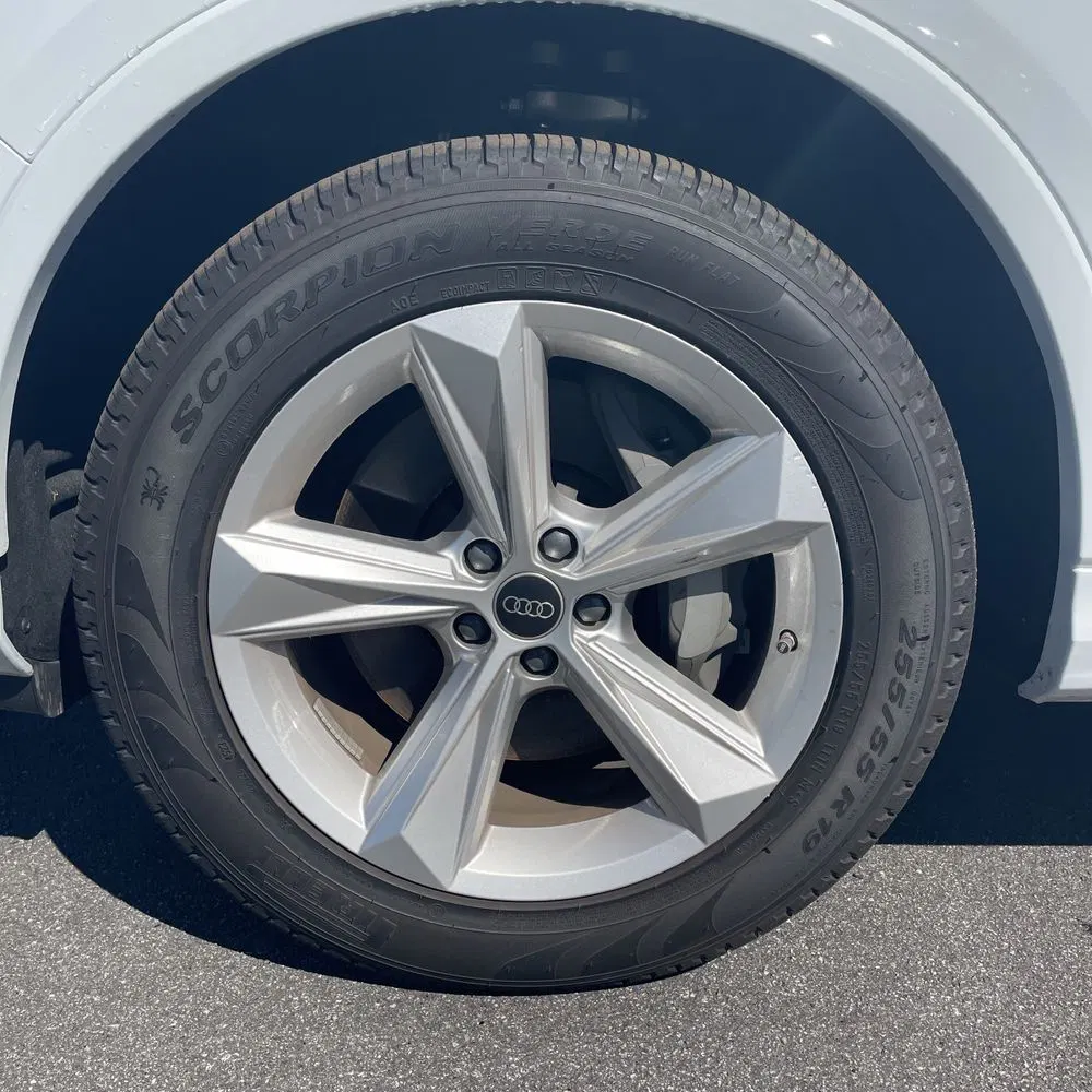 2025 Audi Q7 Premium 45