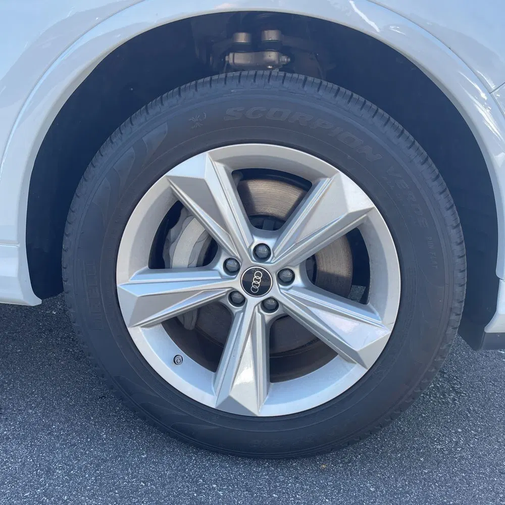 2025 Audi Q7 Premium 45