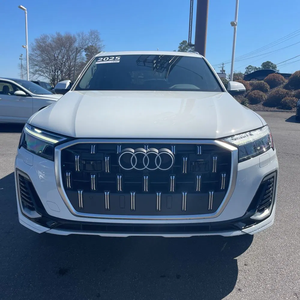 2025 Audi Q7 Premium 45
