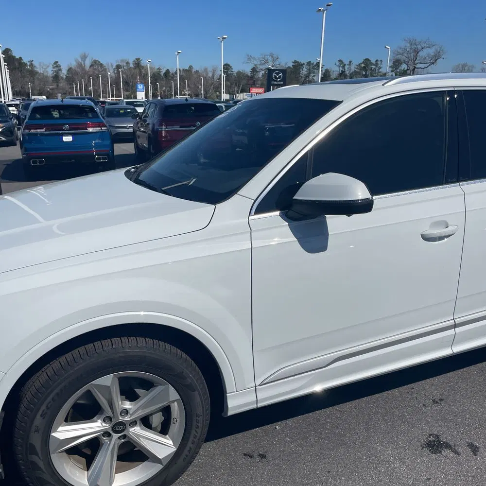 2025 Audi Q7 Premium 45