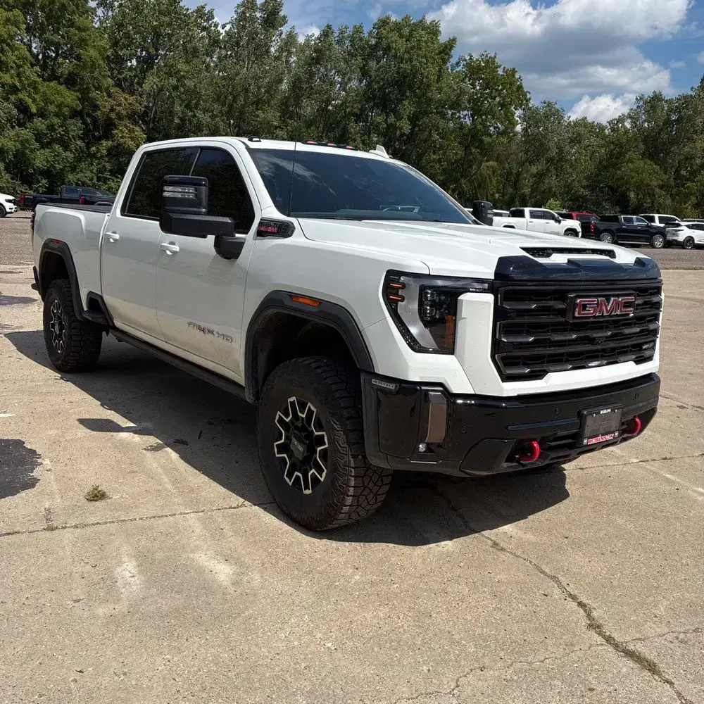 2024 GMC Sierra 2500 AT4X