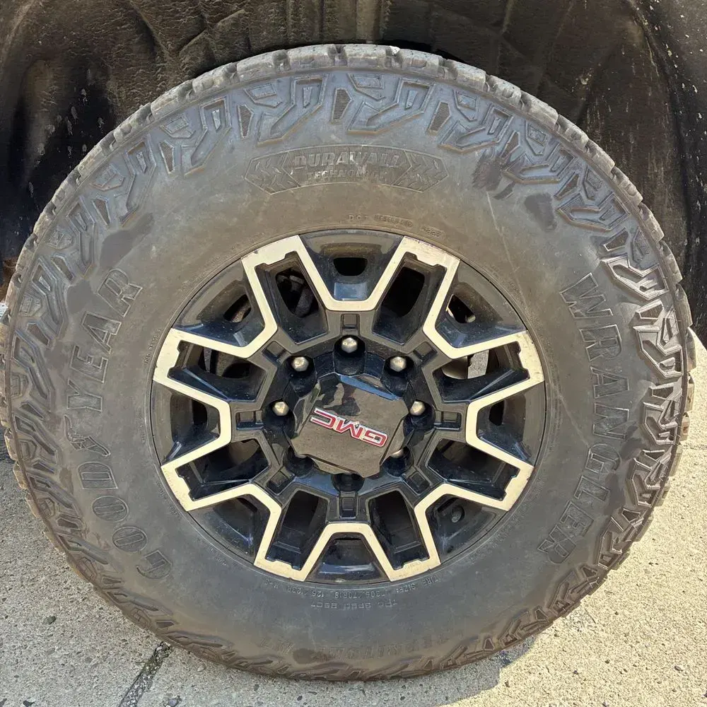 2024 GMC Sierra 2500 AT4X