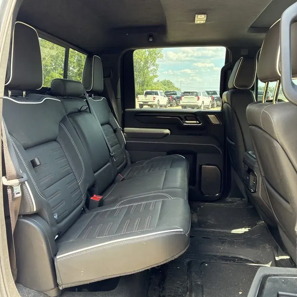 2024 GMC Sierra 2500 AT4X