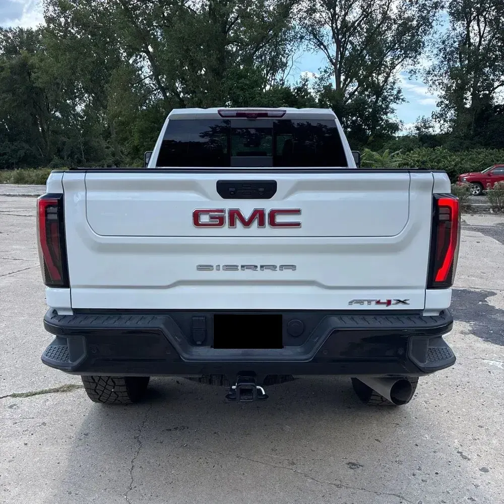 2024 GMC Sierra 2500 AT4X