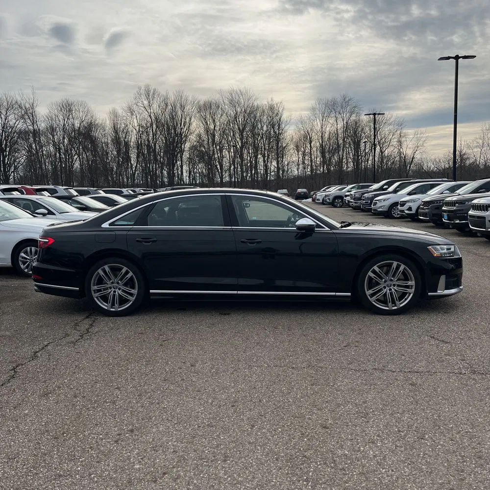 2020 Audi S8