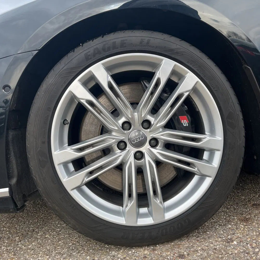 2020 Audi S8