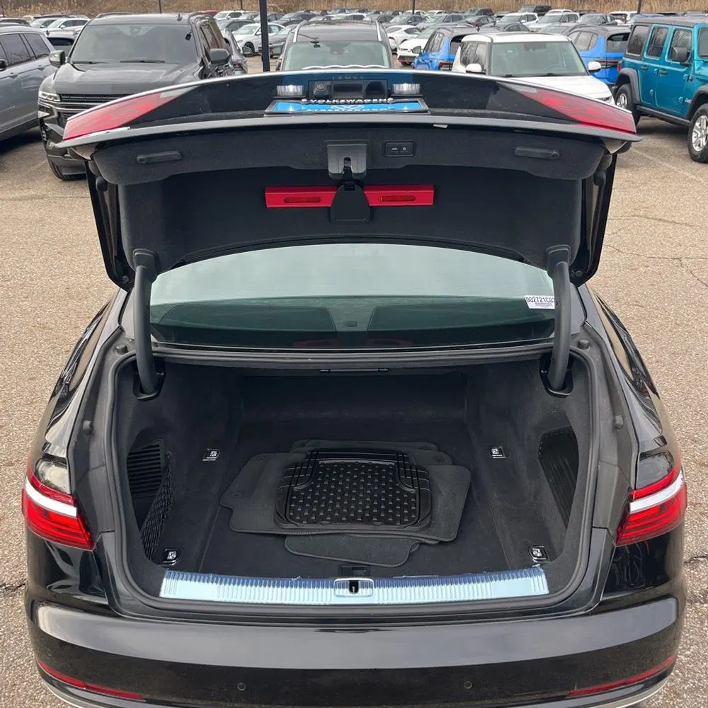 2020 Audi S8