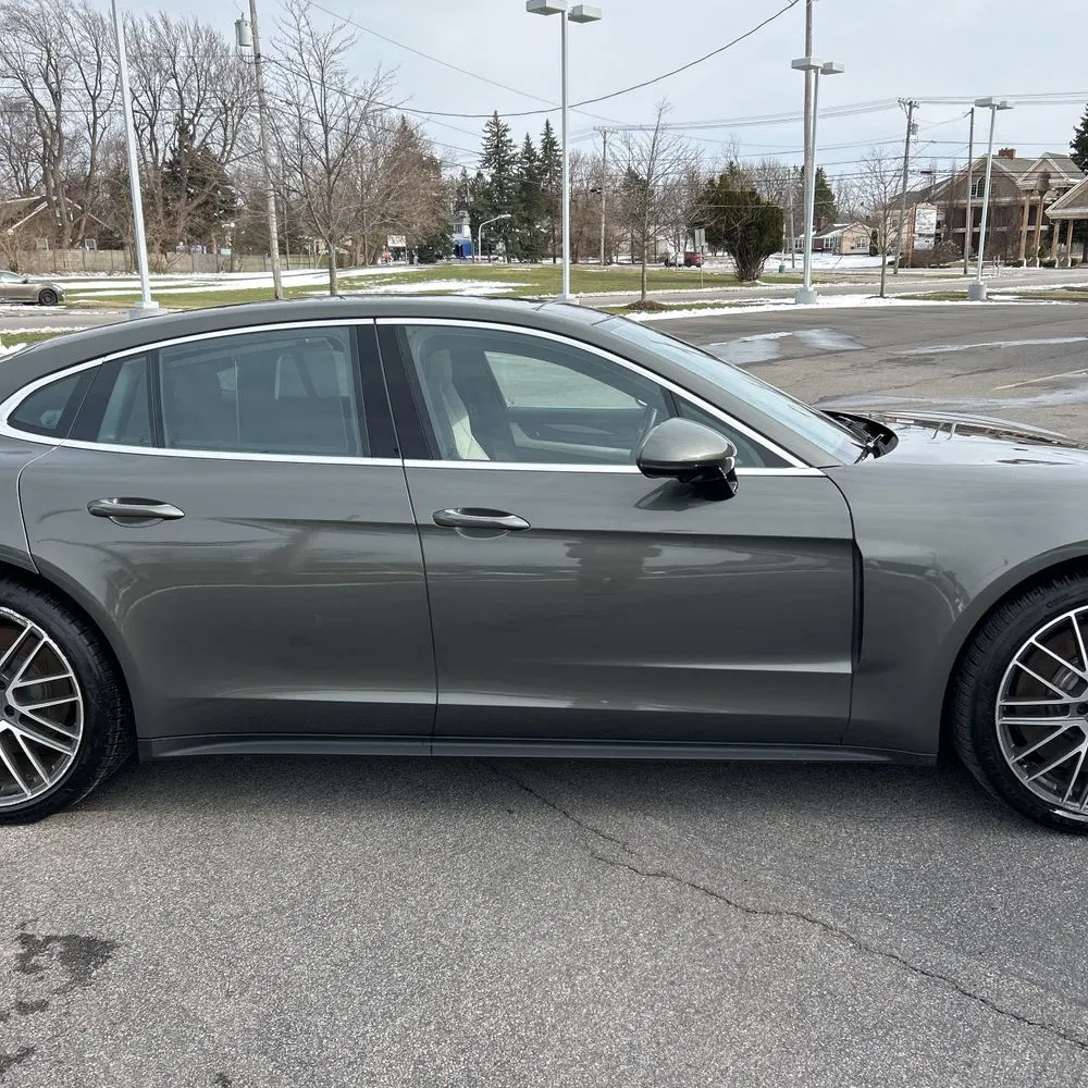 2025 Porsche Panamera E-Hybrid 4S