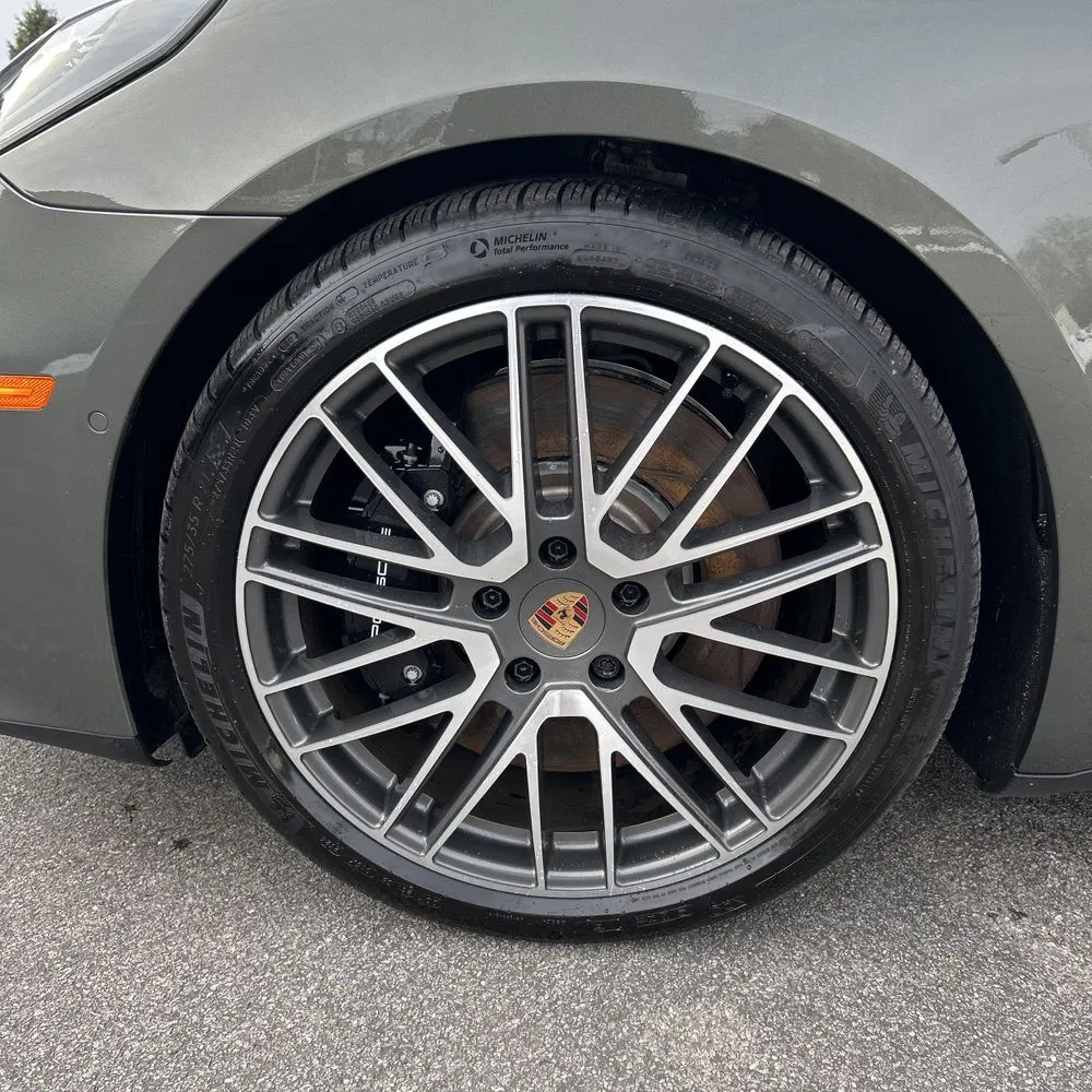 2025 Porsche Panamera E-Hybrid 4S