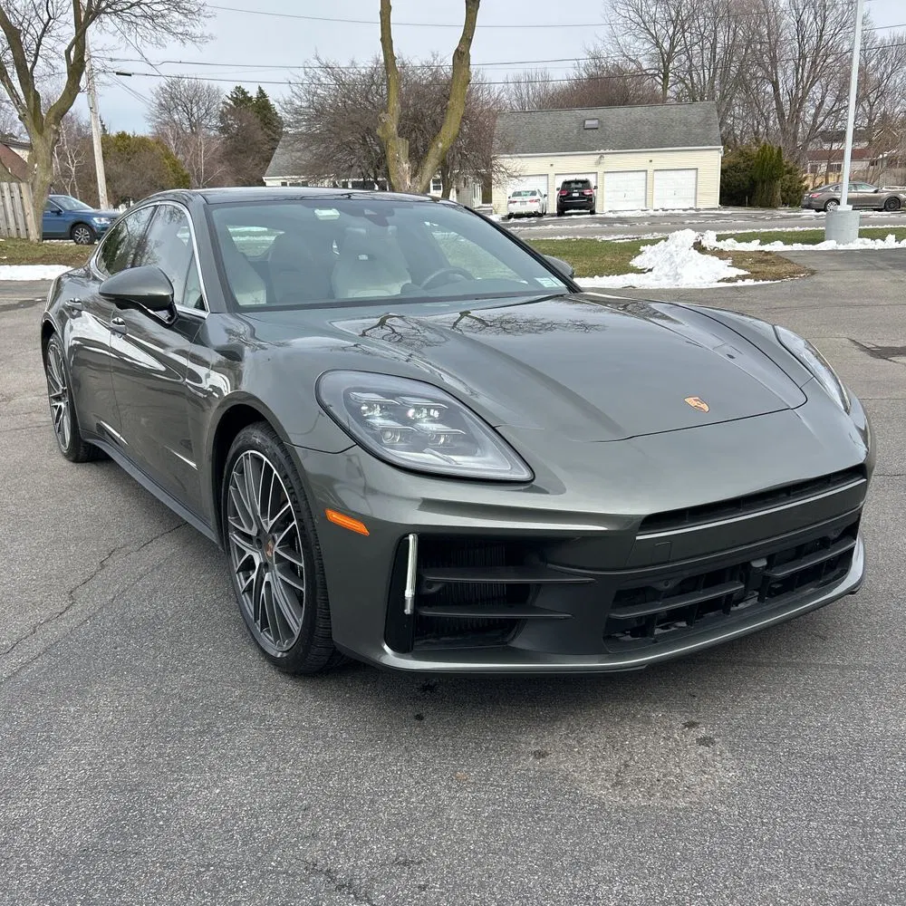 2025 Porsche Panamera E-Hybrid 4S