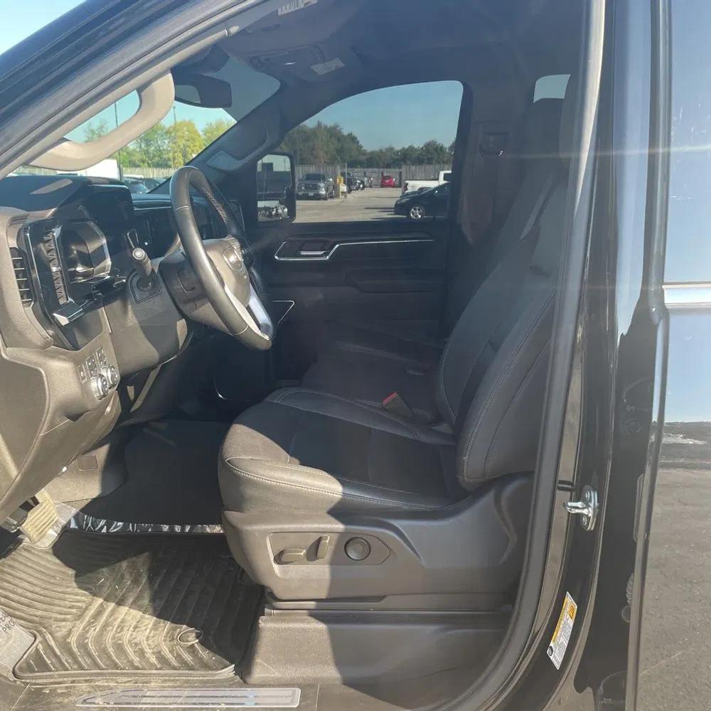 2024 GMC Sierra 2500 SLT