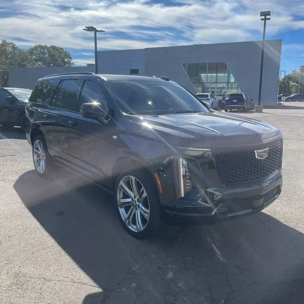 2025 Cadillac Escalade Sport Platinum