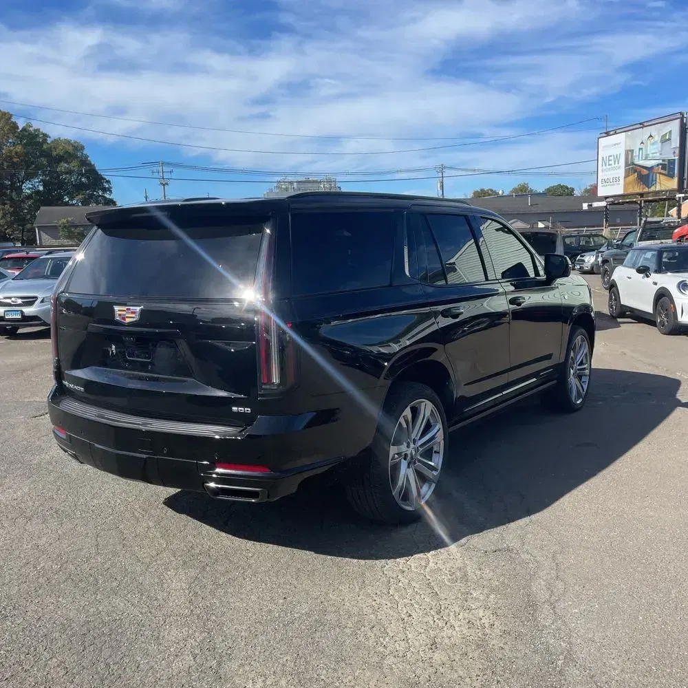 2025 Cadillac Escalade Sport Platinum