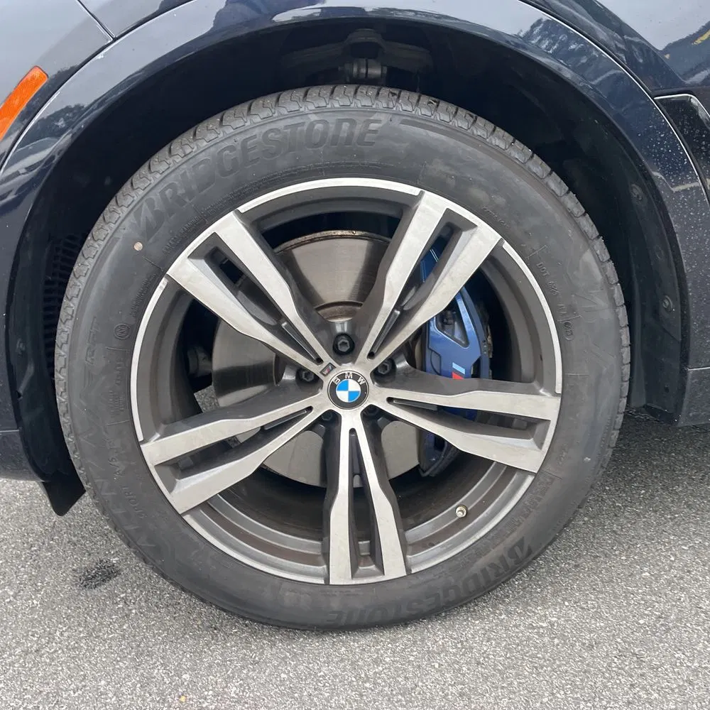 2025 BMW X7 M60i