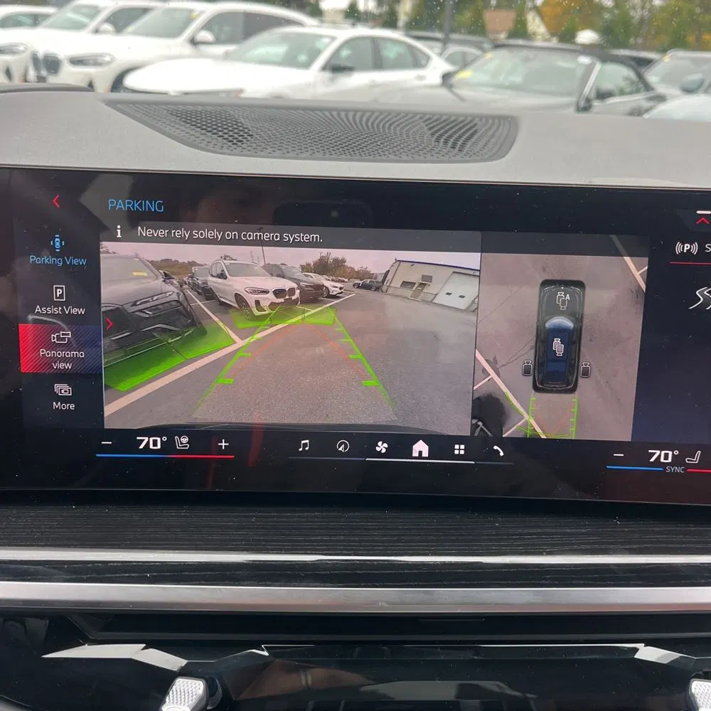2025 BMW X7 M60i