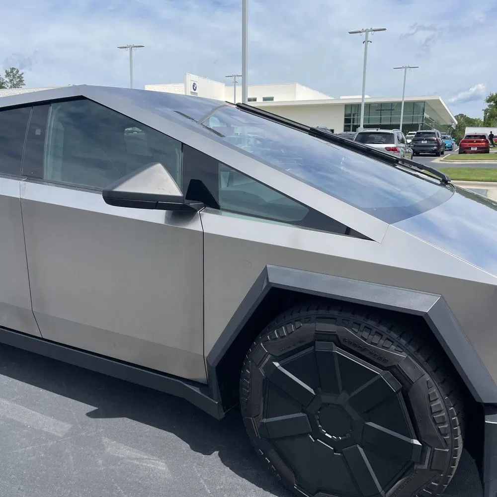 2024 Tesla Cybertruck Base