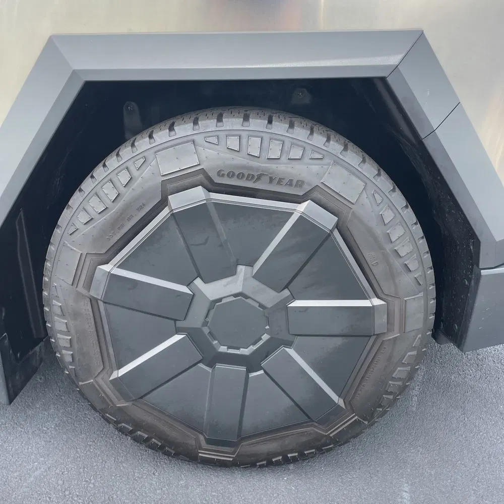 2024 Tesla Cybertruck Base