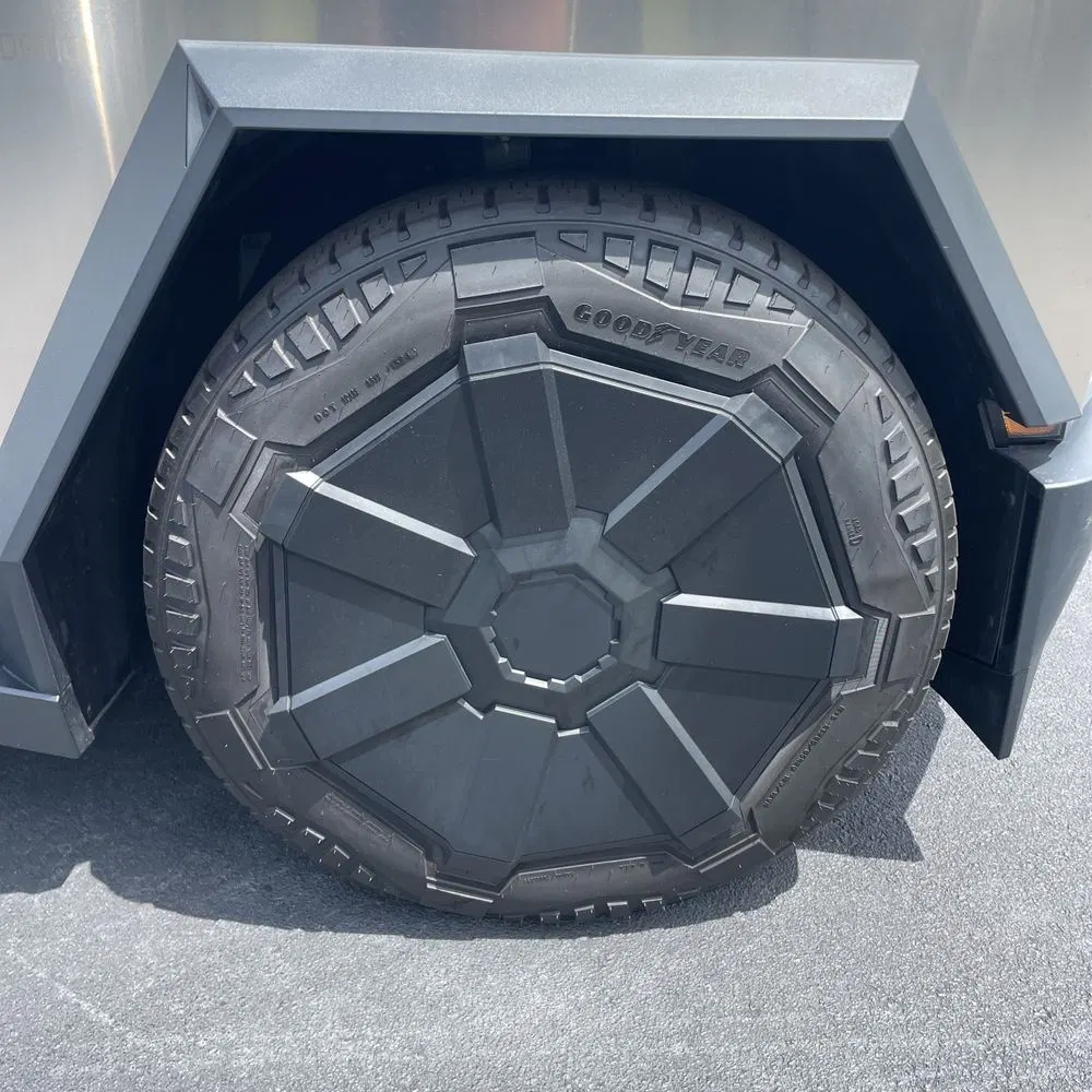 2024 Tesla Cybertruck Base