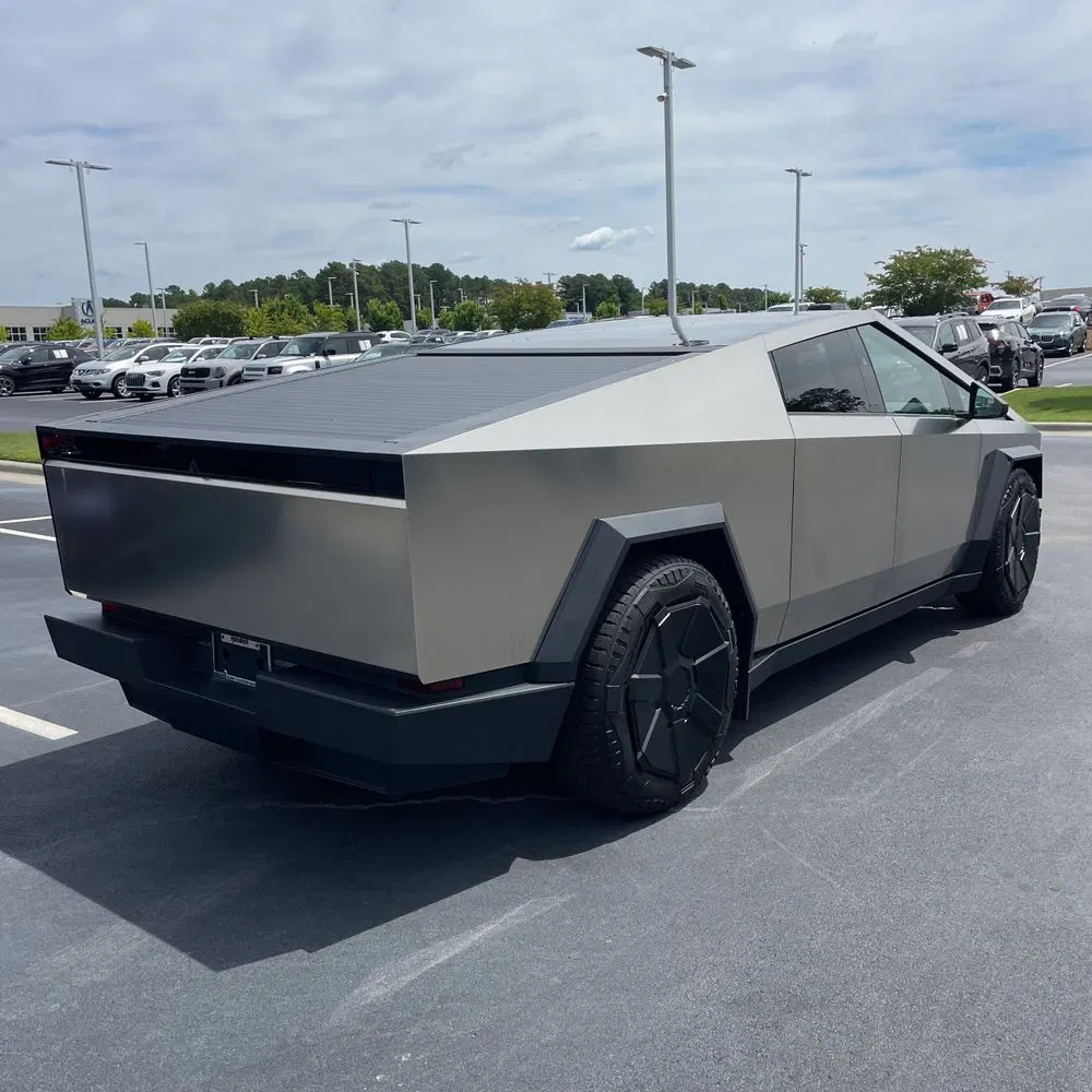 2024 Tesla Cybertruck Base