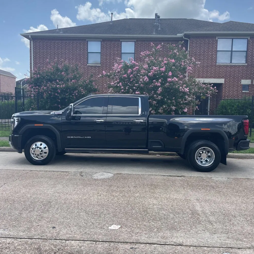 2024 GMC Sierra 3500HD Denali