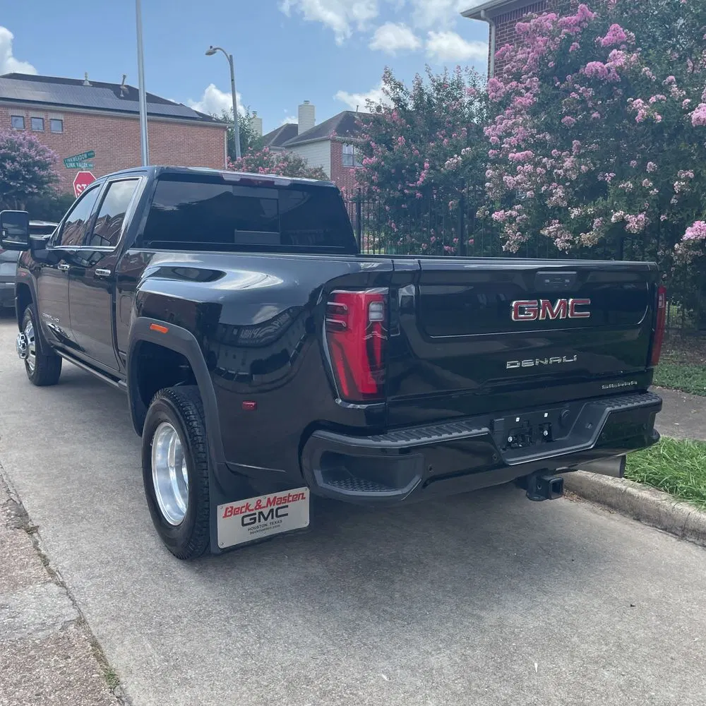2024 GMC Sierra 3500HD Denali
