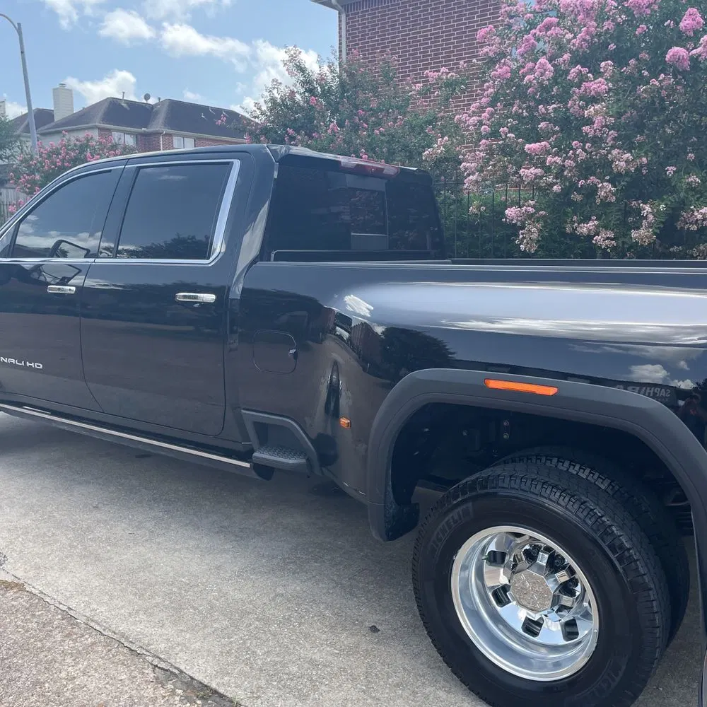 2024 GMC Sierra 3500HD Denali