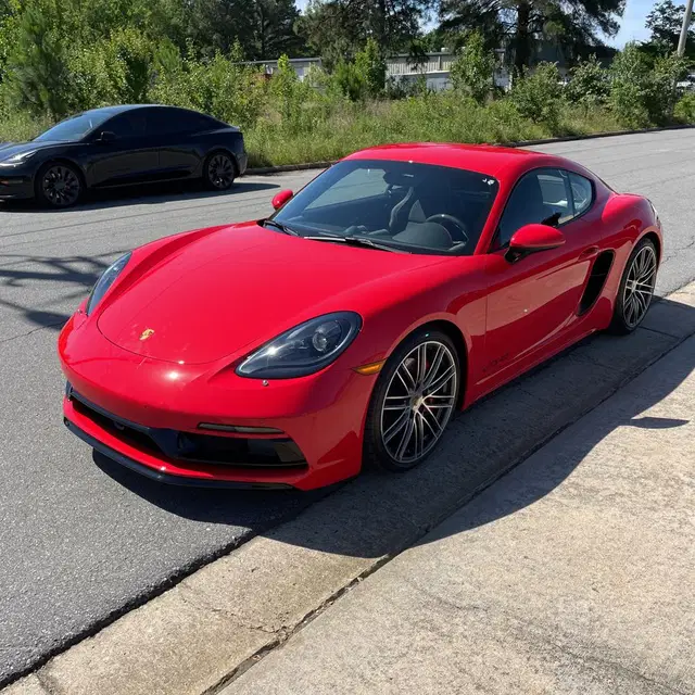 2023 Porsche 718 Cayman GTS 4.0