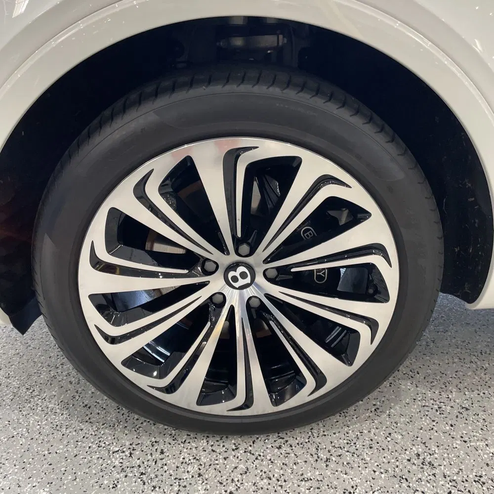 2024 Bentley Bentayga Base