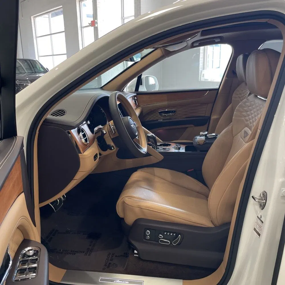 2024 Bentley Bentayga Base