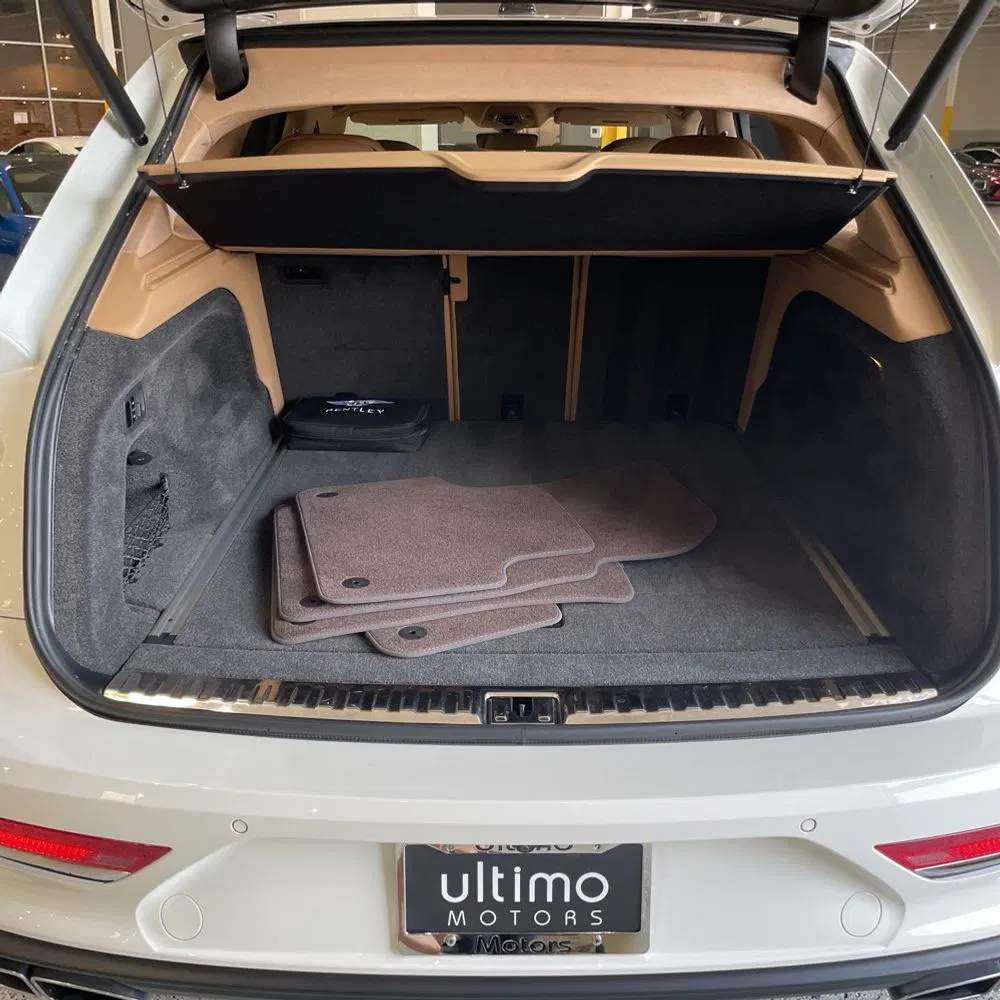 2024 Bentley Bentayga Base