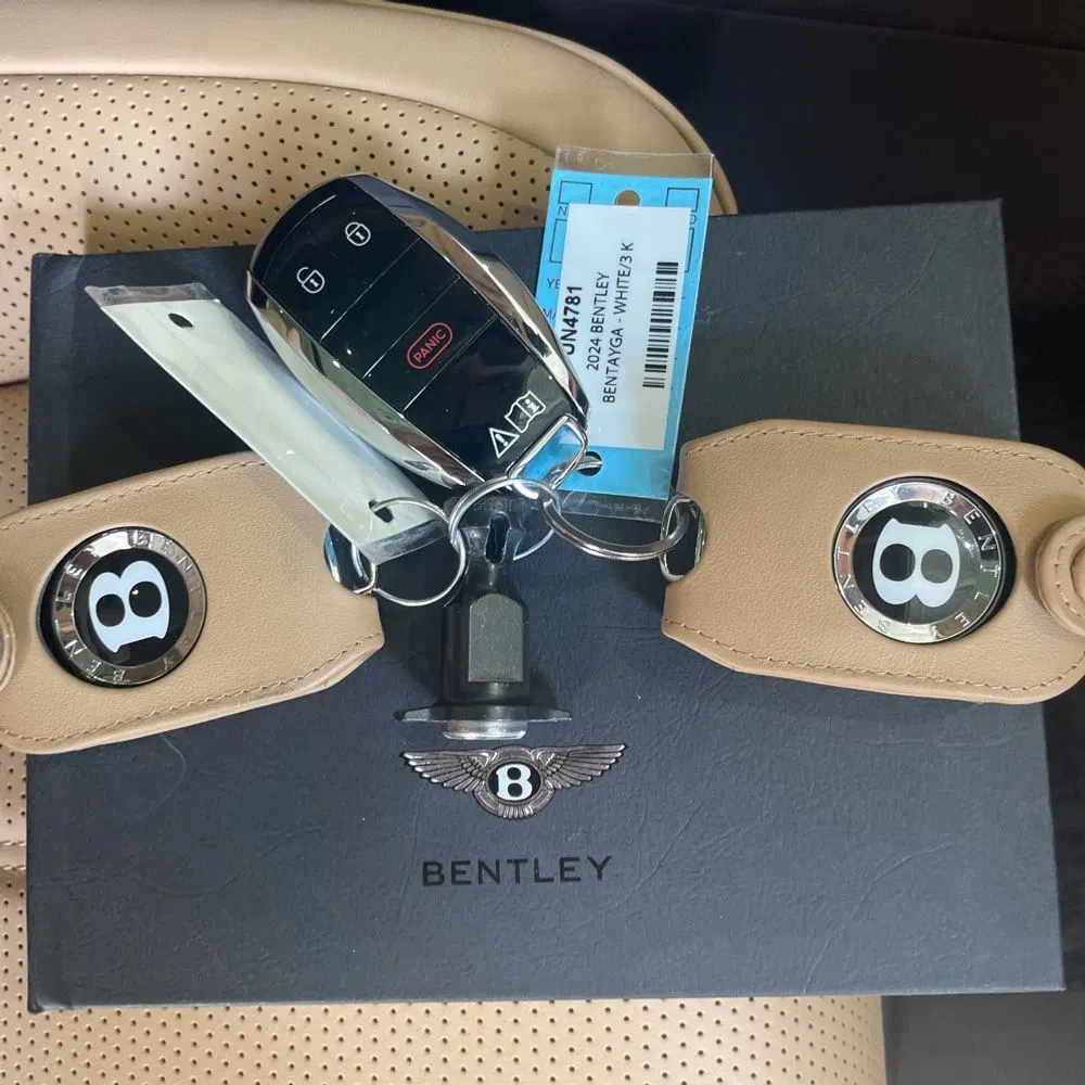 2024 Bentley Bentayga Base