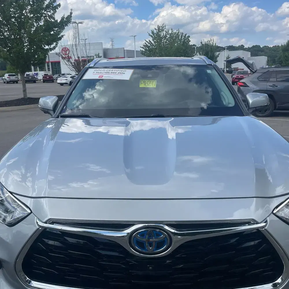 2024 Toyota Highlander Hybrid Platinum